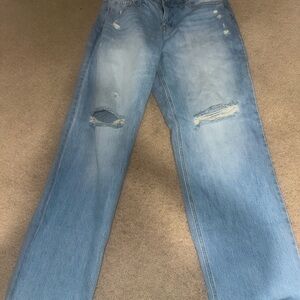 Women’s Light Blue Distressed Jeans nwt